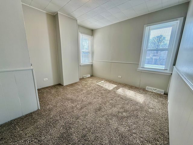 14448 Kilbourne Avenue, Midlothian, IL 60445