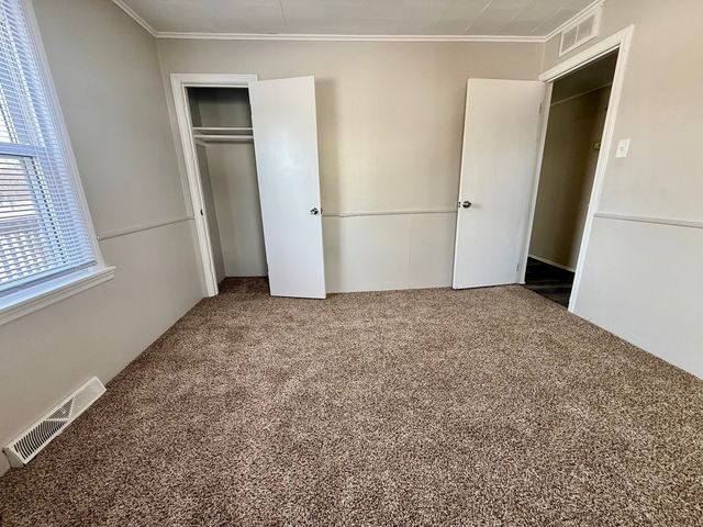 14448 Kilbourne Avenue, Midlothian, IL 60445