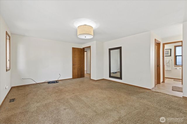 10638 SE 291st Street, Auburn, WA 98092