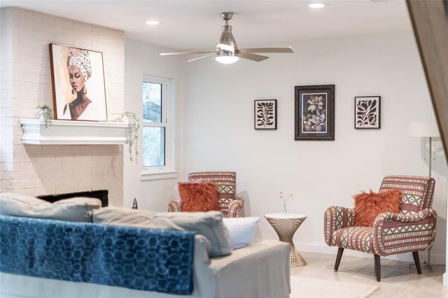 10133 Oliver DR, Austin, TX 78737