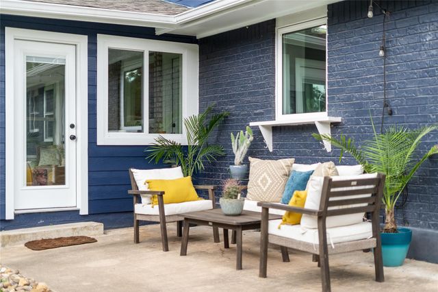 10133 Oliver DR, Austin, TX 78737