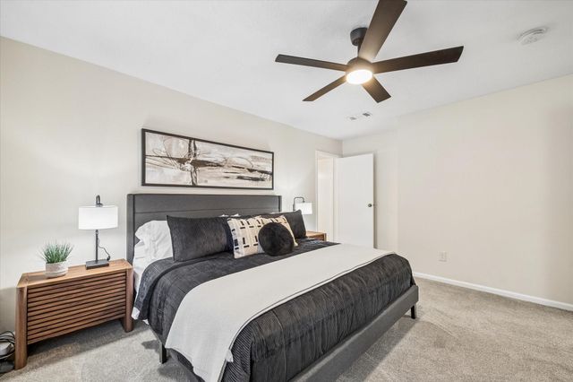30 Camberwell Court, The Woodlands, TX 77380