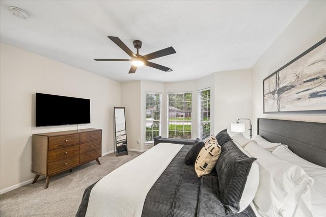 30 Camberwell Court, The Woodlands, TX 77380