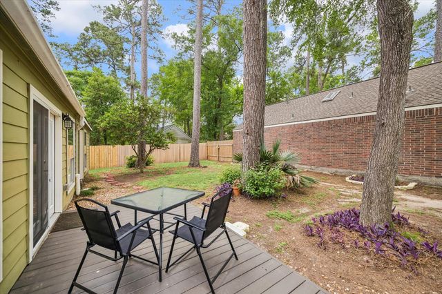30 Camberwell Court, The Woodlands, TX 77380