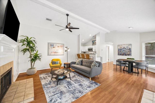 30 Camberwell Court, The Woodlands, TX 77380