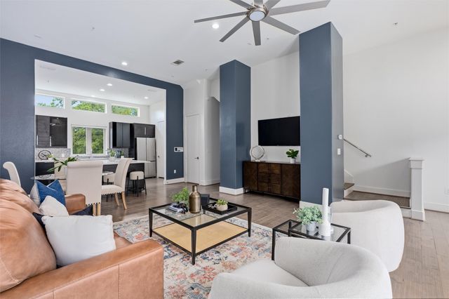 1815 Browder Street E, Dallas, TX 75215