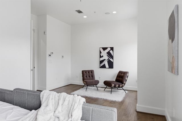1815 Browder Street E, Dallas, TX 75215