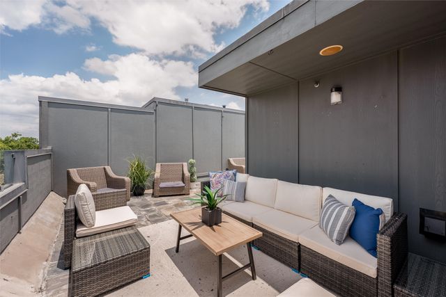 1815 Browder Street E, Dallas, TX 75215