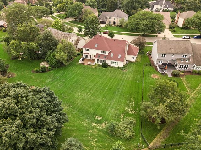 4012 Broadmoor Circle, Naperville, IL 60564