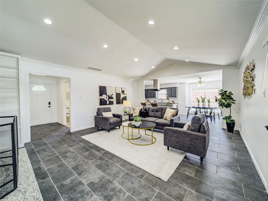 6004 White Rose Trail, Dallas, TX 75248