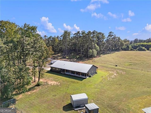 111 Possum Trot Road, Barnesville, GA 30204