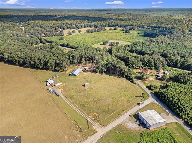 111 Possum Trot Road, Barnesville, GA 30204