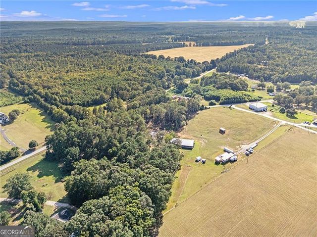 111 Possum Trot Road, Barnesville, GA 30204