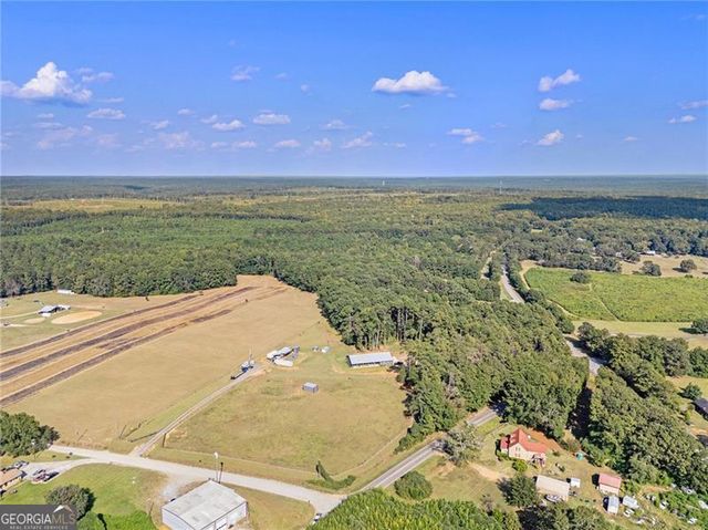 111 Possum Trot Road, Barnesville, GA 30204