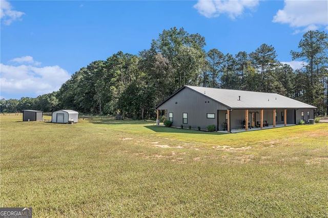 111 Possum Trot Road, Barnesville, GA 30204