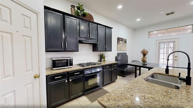 3521 Sedona Drive, Grand Prairie, TX 75052