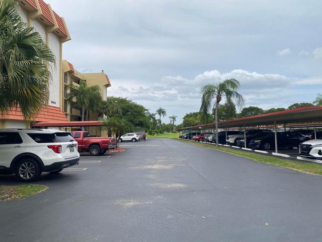 23344 Carolwood Lane 106, Boca Raton, FL 33428