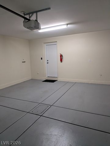 6255 West Arby Avenue 117, Las Vegas, NV 89118