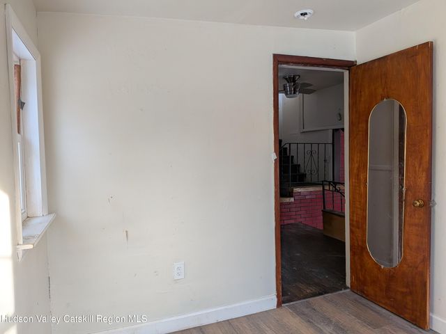 21 Stone Mill Road, Hudson, NY 12534