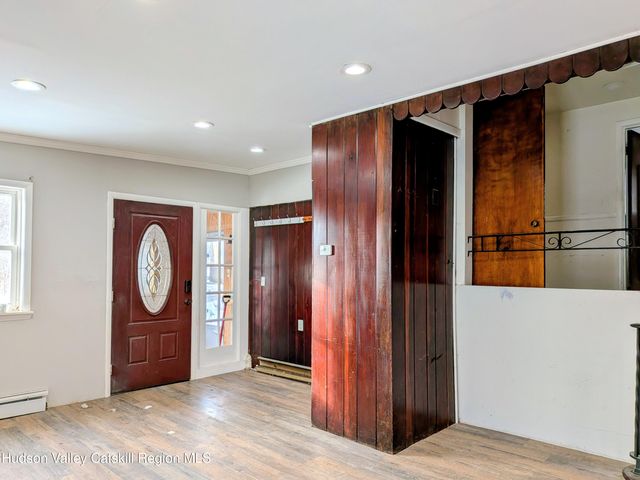 21 Stone Mill Road, Hudson, NY 12534