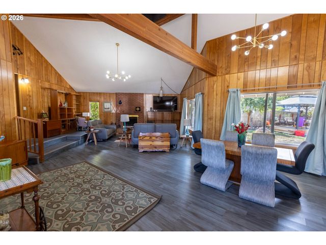 1080 HOPE Ave Nw, Salem, OR 97304