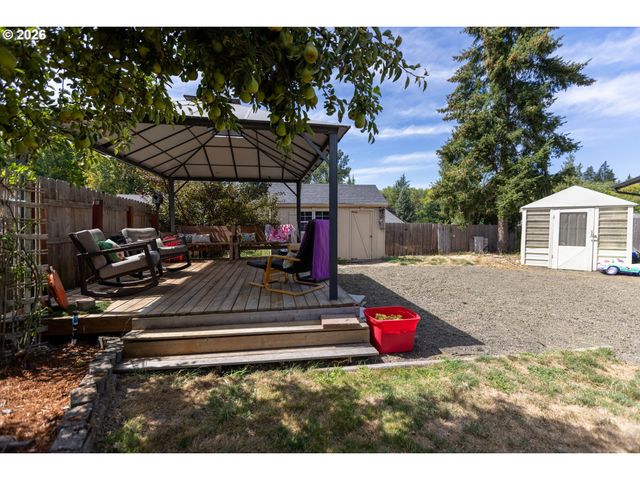1080 HOPE Ave Nw, Salem, OR 97304