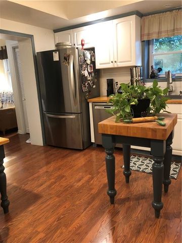 534 S Huttig Avenue, Independence, MO 64053