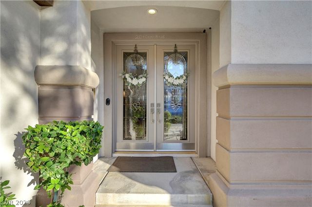 444 Pinnacle Heights Lane, Las Vegas, NV 89144