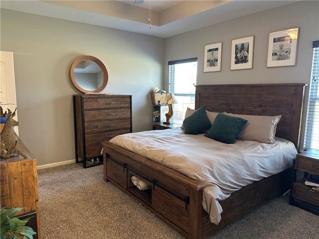 1203 SW Burns Court, Oak Grove, MO 64075