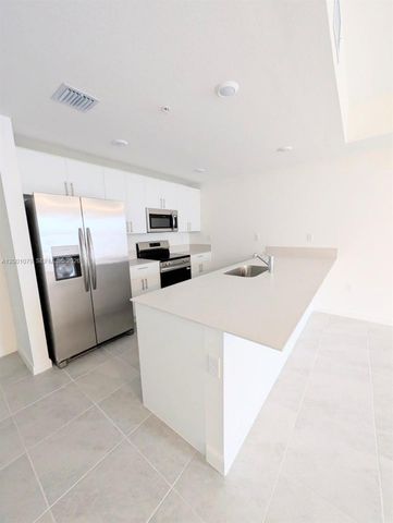 12476 SW 248th 5, Homestead, FL 33032