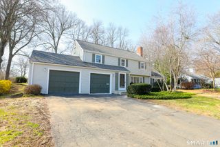 105 Hyde Road, West Hartford, CT 06117