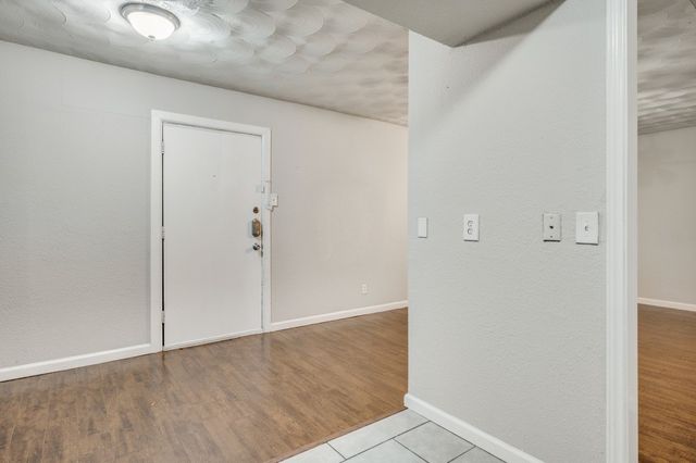 811 Skillman Street 102, Dallas, TX 75214