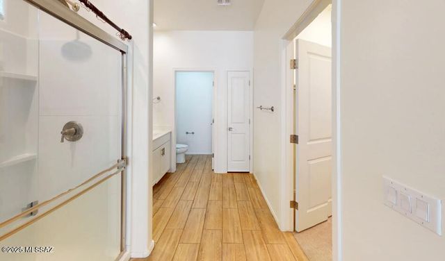 7075 Vuelta Aguarachay, Tucson, AZ 85756