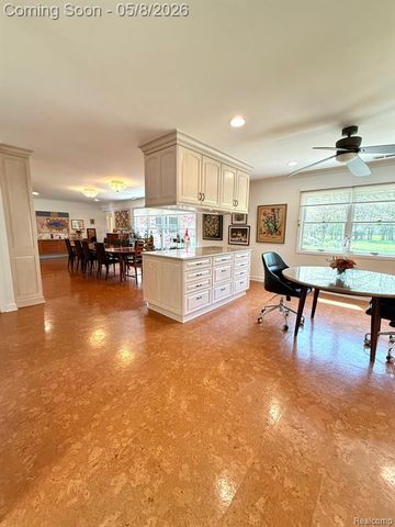 12959 Talbot Lane, Huntington Woods, MI 48070