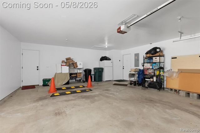12959 Talbot Lane, Huntington Woods, MI 48070