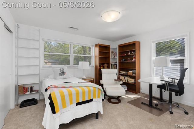 12959 Talbot Lane, Huntington Woods, MI 48070