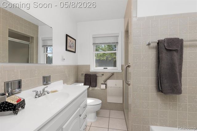 12959 Talbot Lane, Huntington Woods, MI 48070
