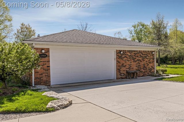 12959 Talbot Lane, Huntington Woods, MI 48070