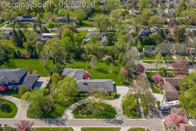 12959 Talbot Lane, Huntington Woods, MI 48070
