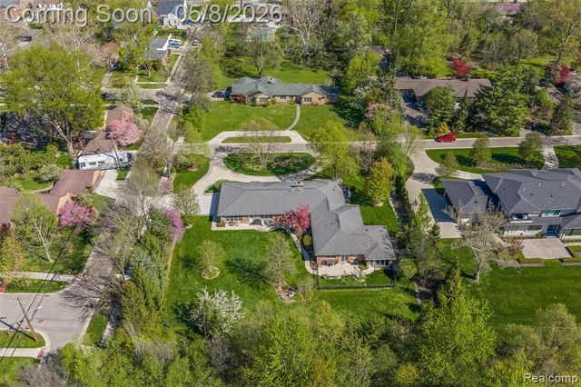 12959 Talbot Lane, Huntington Woods, MI 48070