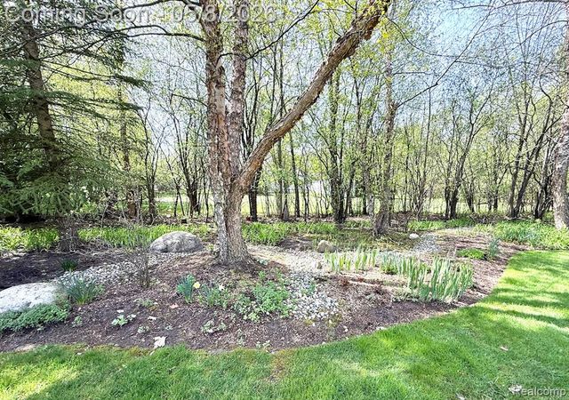 12959 Talbot Lane, Huntington Woods, MI 48070