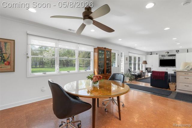 12959 Talbot Lane, Huntington Woods, MI 48070