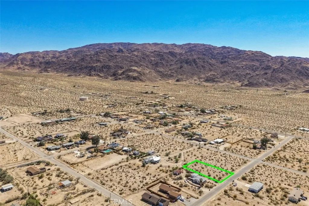 7 Sunrise, 29 Palms, CA 92277