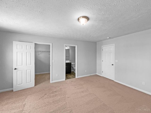 801 Prescott Circle, Trenton, OH 45067