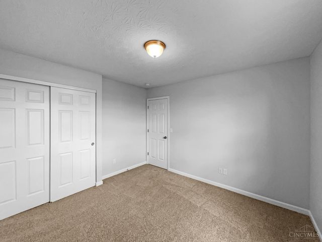 801 Prescott Circle, Trenton, OH 45067