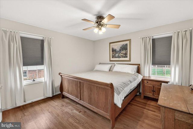 1 MANTLE CT, Thurmont, MD 21788