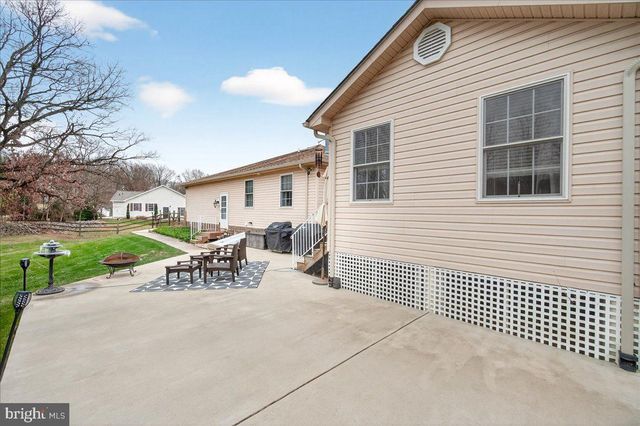 1 MANTLE CT, Thurmont, MD 21788