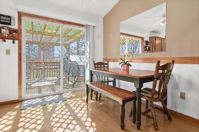 7109 Upper 36th Street N, Oakdale, MN 55128