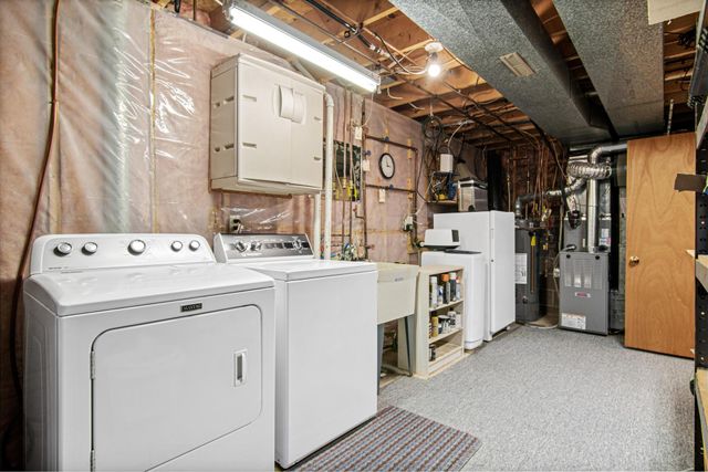 7109 Upper 36th Street N, Oakdale, MN 55128