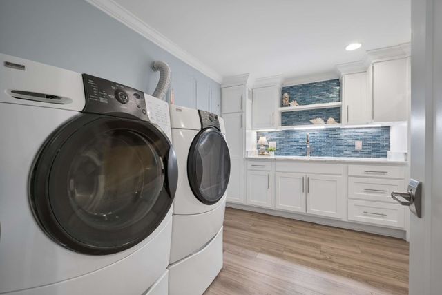 830 Hillwood Blvd, Nashville, TN 37209